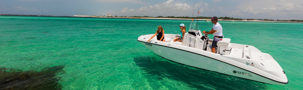 2018 Yamaha Marine at Sportfisherman's Center in Muskegon, Michigan